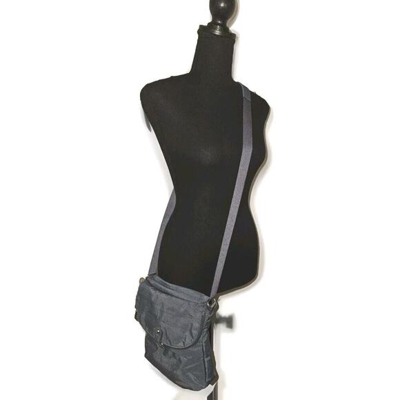 Baggallini Dublin Blue Nylon Crossbody Shoulder Bag EUC 10x12x3 - Picture 2 of 12